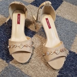 Women sandals, women heels, women shoes